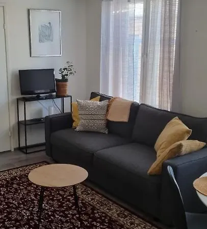 Appartement Tyylikaes Kaksio Ihanassa Puutalossa *